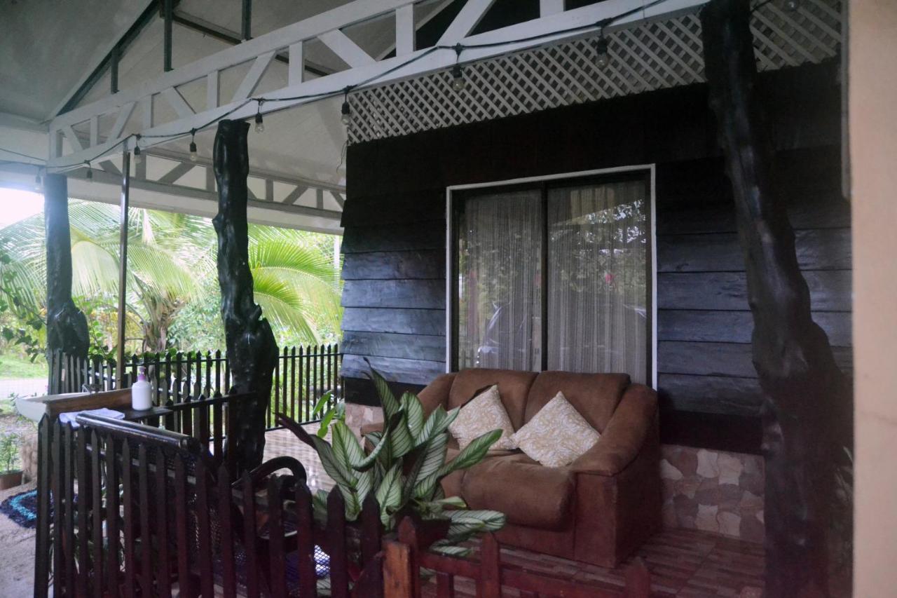 Cacao Lodge And Tours La Fortuna Екстер'єр фото